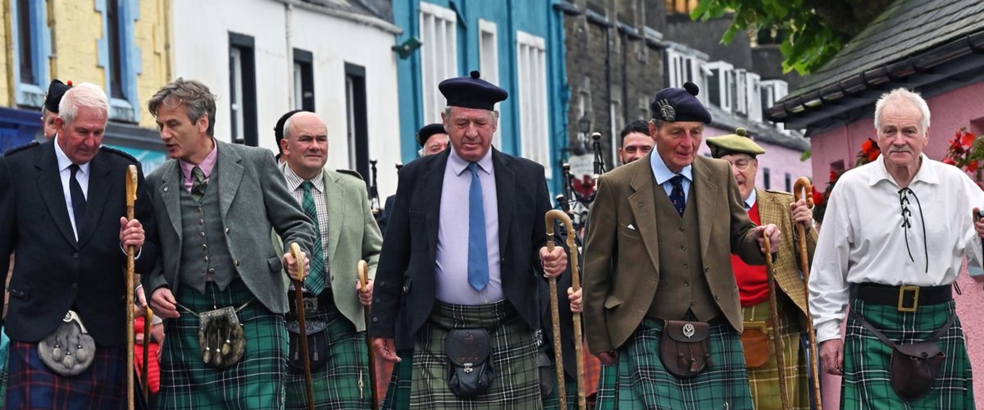 Discover the Fascinating World of Scottish Clans